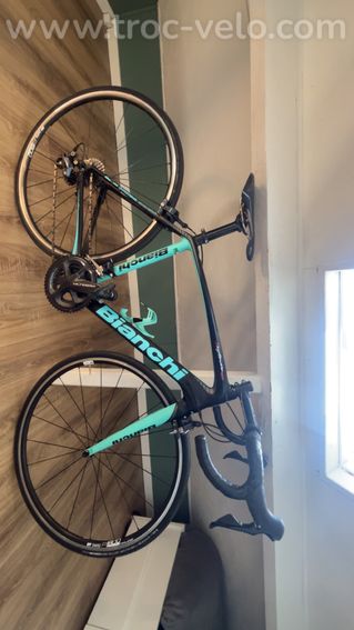 Bianchi infinito 4 - vélo de route carbone- très bon état - 2