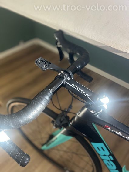 Bianchi infinito 4 - vélo de route carbone- très bon état - 10