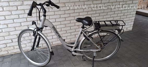 Vélo électrique Minerva