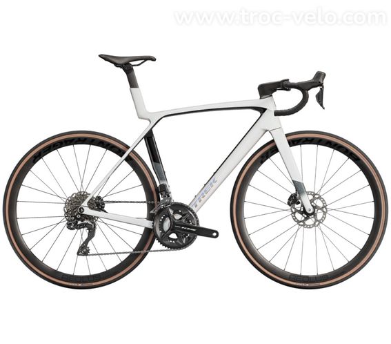 Vends trek Madone SL 6 8ème génération taille M