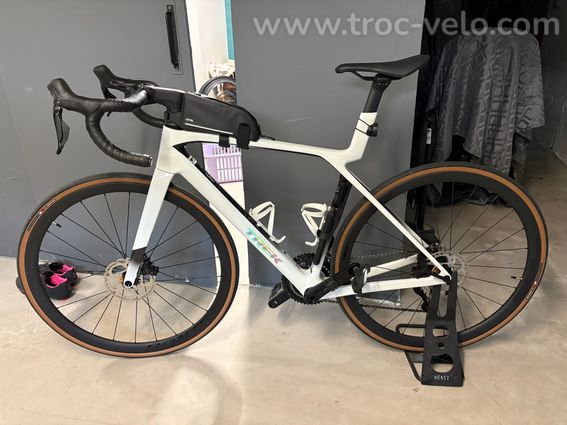 Vends trek Madone SL 6 8ème génération taille M - 2