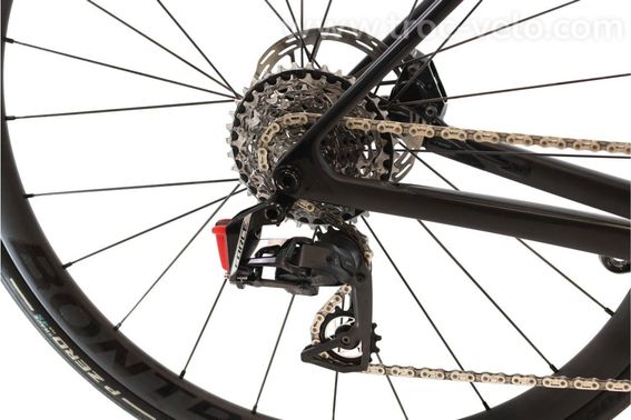 Produit Reconditionne Trek Madone Sl 6 Axs 12v Noir Velo De Route Tres Bon Etat - 3