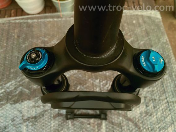 Fourche gravel FOX 32 FLOAT AX PERFORMANCE Elite 700C neuve - 2