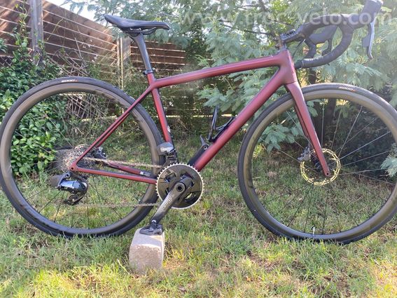 Specialized AETHOS PRO 52 sram force AXS  - 2