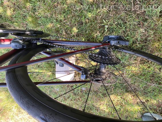 Specialized AETHOS PRO 52 sram force AXS  - 6