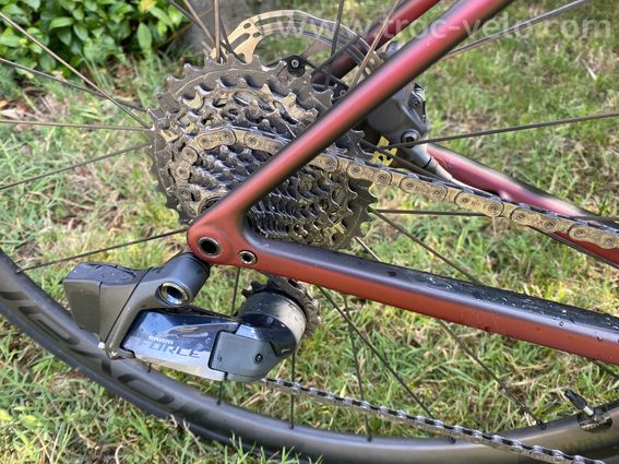 Specialized AETHOS PRO 52 sram force AXS  - 8
