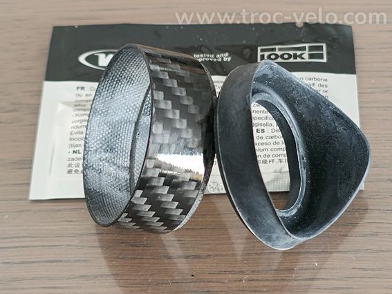 bague carbone et caoutchouc pour jeu direction look 695