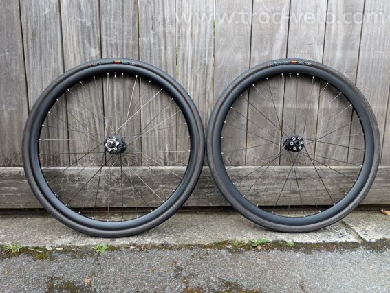 Roues SingleSpeed Disc Dt Swiss RR521/Novatec/Cx Ray