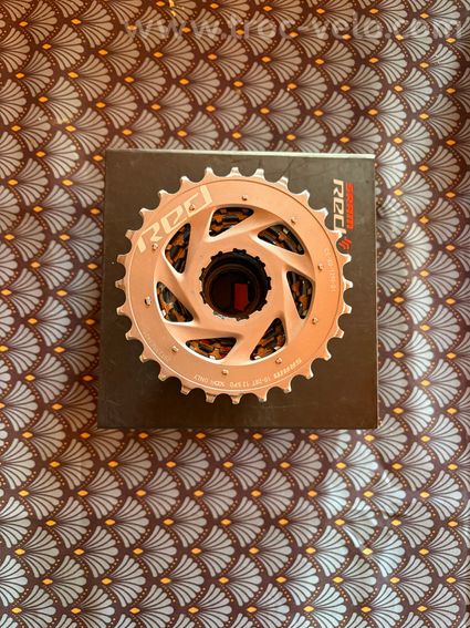 Cassette SRAM Red 10-28 XG-1290 12v argenté - 3