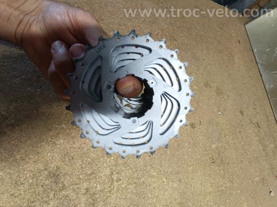 Cassette Sunrace 8 Vitesses 12 25  - 2