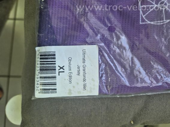 Echange maillot lapierre obvious,,dessiné IA. - 3