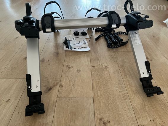 Porte vélo sur hayon Thule Outway Hanging 3 vélos - 2