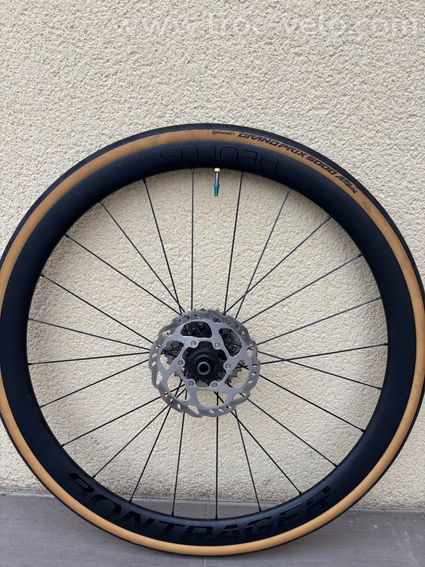 Roue bontrager aelous pro 37