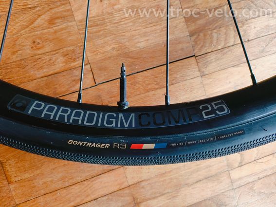 roues Bontrager Paradigm Comp 25 - 3