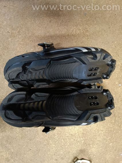 Paire De Chaussures VTT Onda Taille 42 - 2