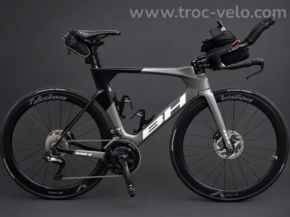 BH AERO TT 7.0 – 2024 – ULTEGRA Di2 – VISION METRON 61 – ASSIOMA DUO - 5