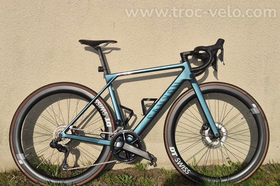 Canyon Ultimate CF SLX 8 Di2 - 2