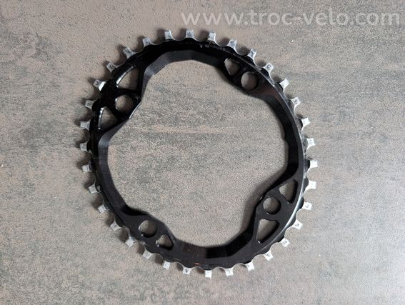 Plateau absoluteBLACK OVAL 1X 104 BCD Premium 34T - 2