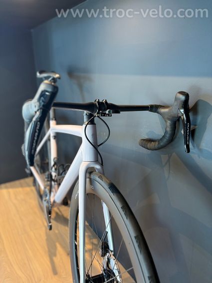 Specialized Aethos T52 Dura-Ace - 3
