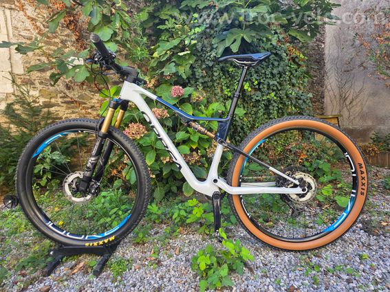 VTT OIZ M10 TR
