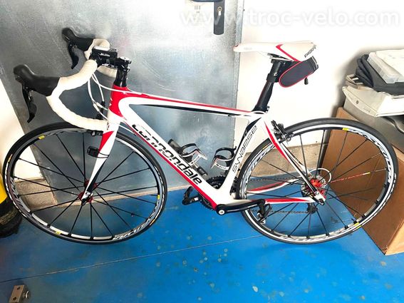 Vélo de route Cannondale carbone