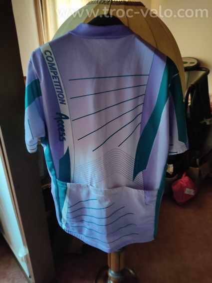 LOT de 3 MAILLOT  - 5
