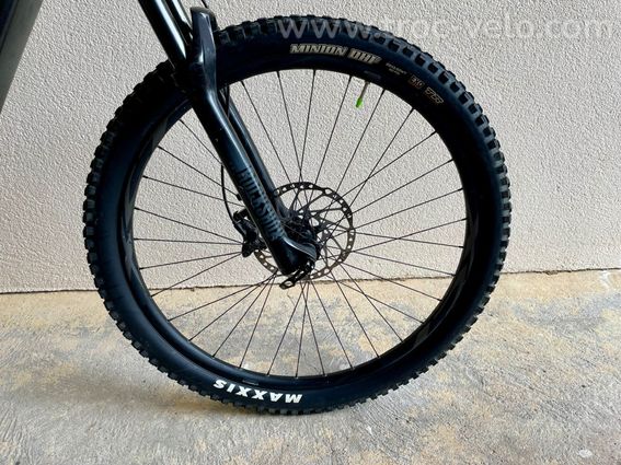 Giant Stance E+ 1 Pro Taille L 854 km  - 9