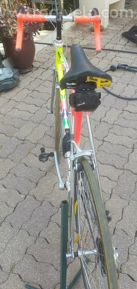 velos de course route - 3