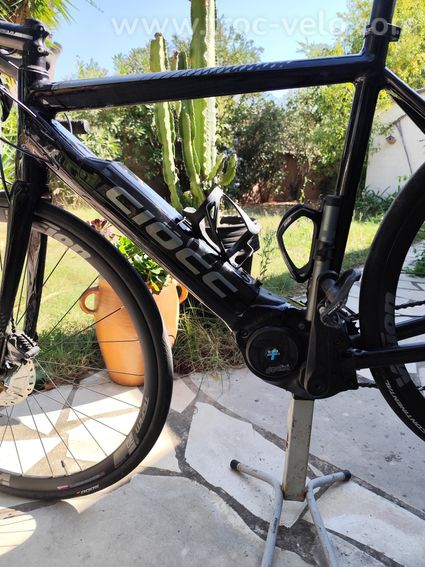 vélo de route électrique Ciocc E-Veloce Disc (taille M), acheté neuf en mars 2022 . 4 300 km - 7