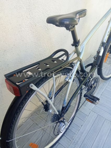 Très jolie vtc Btwin état neuf révision a jour série spéciale