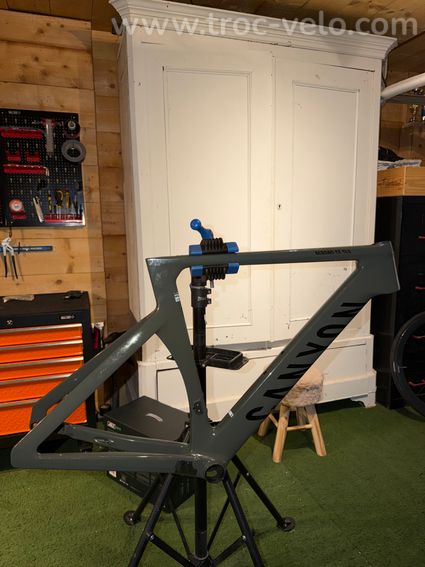 Kit cadre aeroad CF SLX 8 2025  - 2