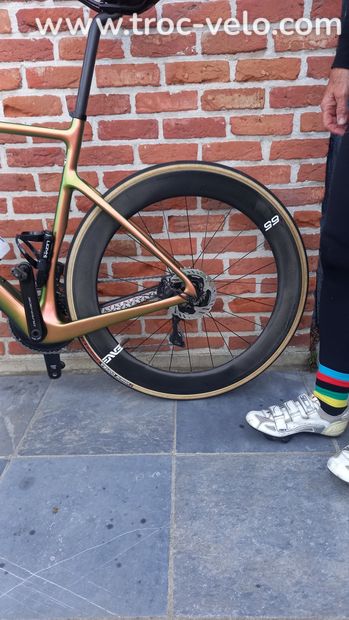 Enve Foundation 65 - 2