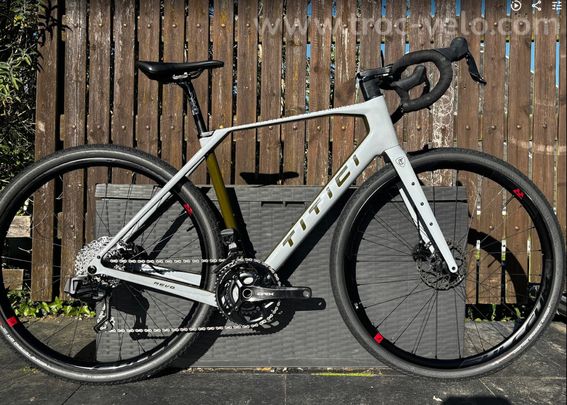 TiTici Revo Gravel/Route Carbon