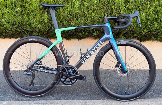 Van Rysel RCR pro t.L cadre neuf 0km