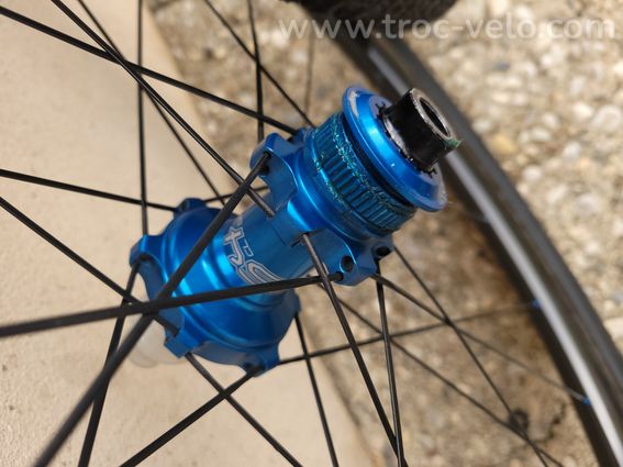 Roues Tregoride carbone moyeux Hope - 9