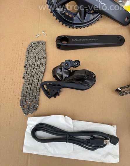 Groupe complet Shimano ultegra di2 12 vitesses 8150 en freinage à patins R8150 - 3