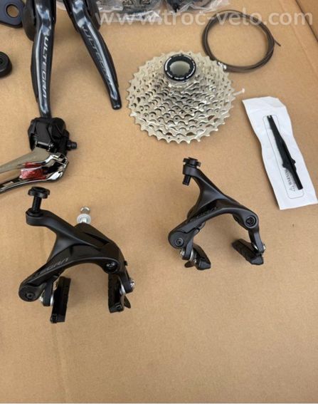Groupe complet Shimano ultegra di2 12 vitesses 8150 en freinage à patins R8150 - 4