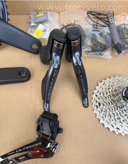 Groupe complet Shimano ultegra di2 12 vitesses 8150 en freinage à patins R8150 - 5
