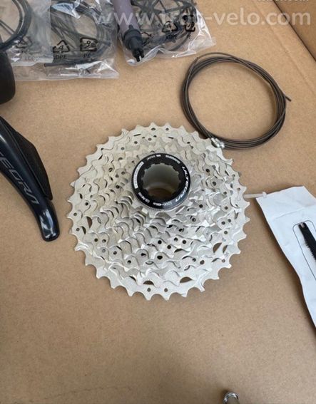 Groupe complet Shimano ultegra di2 12 vitesses 8150 en freinage à patins R8150 - 6