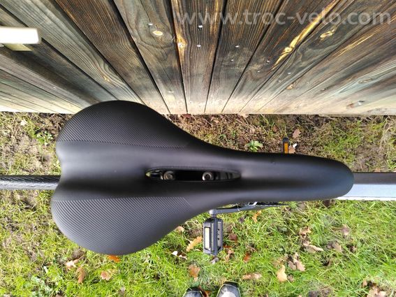 Vélo de route Btwin Mach 700 CF taille XXS (51) - 8