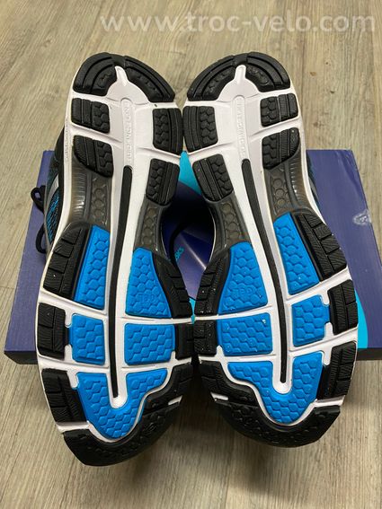 Basket asics gel nimbus 20 44.5 - 2