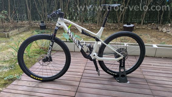 Canyon Lux CF SLX 9 LTD - Taille L