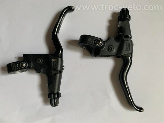 Poignées VTT Shimano XT - 2