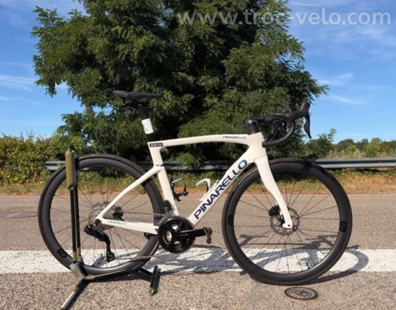 Vélo de route Pinarello f5