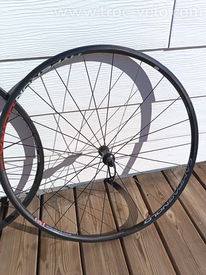 Paire de roues campagnolo hyperon - 3
