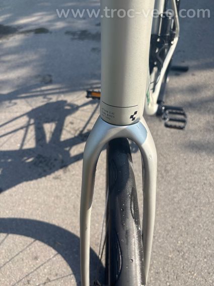ATTAIN C62 SLX 2026 taille 56 ( L) - 500km - un seul défaut  - 7