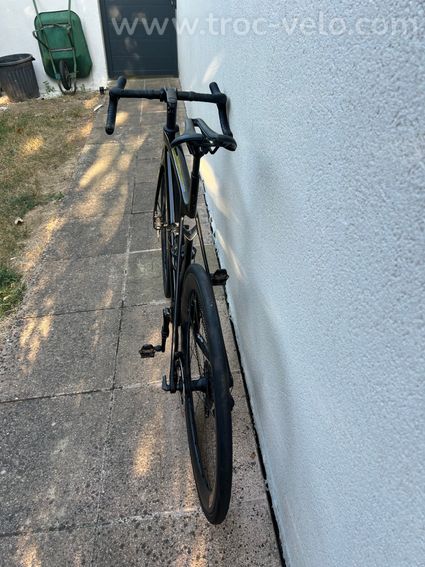 Trek madone sl6 8e génération - 5