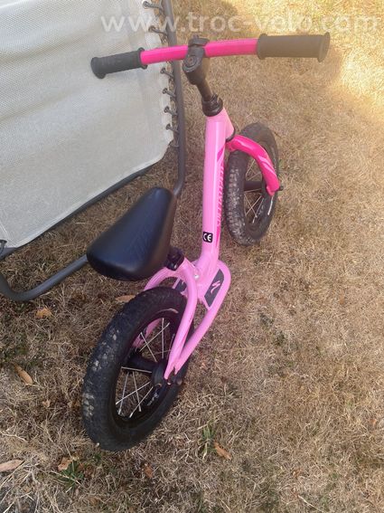 Draisienne specialized hotwalk 12 pouces - 3