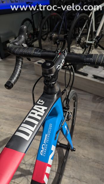 Btwin Ultra 920 CF - 3