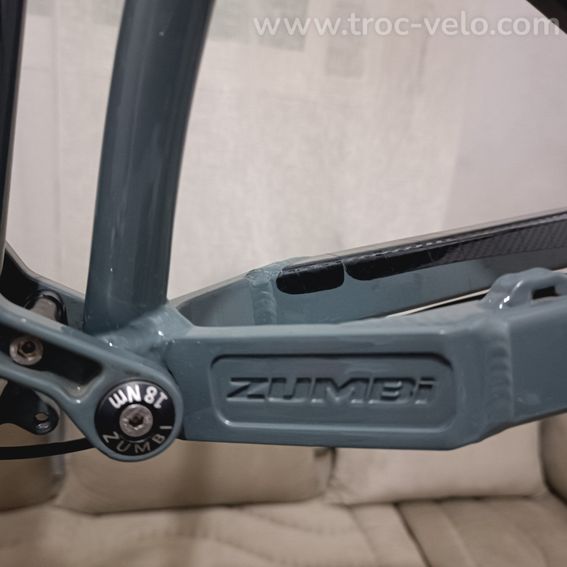 Kit cadre ZUMBI F-11 27.5" - 8